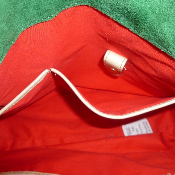 SOLD Dooney & Bourke Medium Florentine Satchel in Light Taupe - Picture 10 of 12